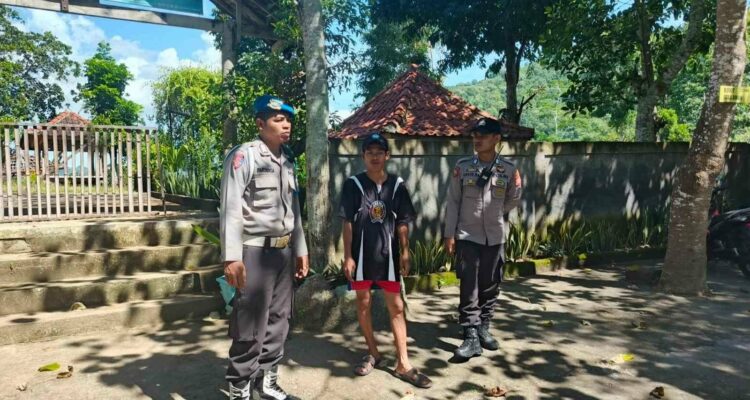 Polsek Kuripan Perketat Patroli Bukit Wisata Cegah Gangguan Kamtibmas