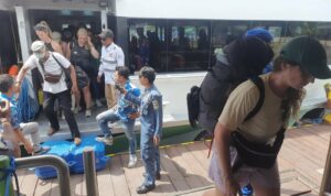 Arus Wisatawan di Senggigi Dijaga Ketat Aparat Gabungan NTB