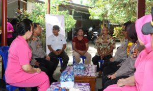 Bhayangkara ke-79: Kapolres Lobar Jalin Kedekatan dengan Senior