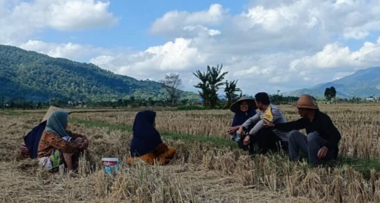 Kolaborasi Polisi dan Warga Babussalam Perkuat Swasembada Pangan