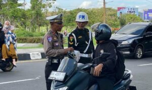 Edukasi dan Teguran Persuasif Warnai Operasi Patuh di Timur Bundaran GMS, Lombok Barat