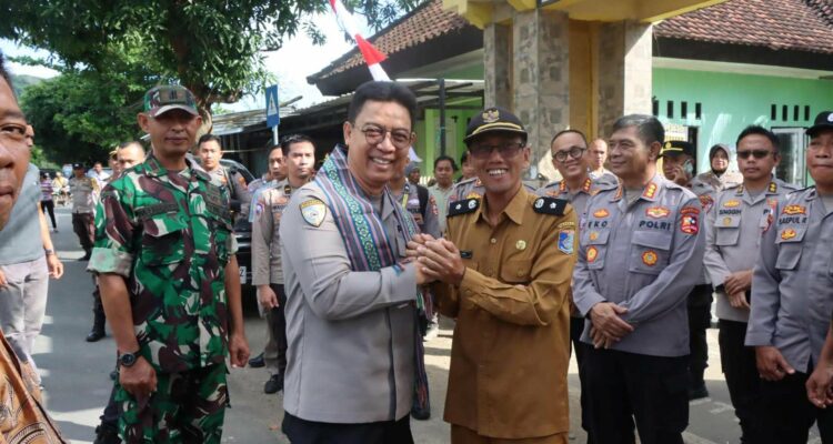 Desa Cendi Manik Masuk Dua Besar Lomba Tiga Pilar Kamtibmas