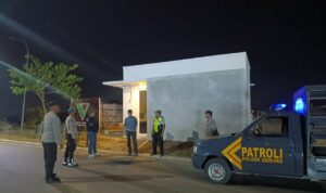 Polsek Gerung Intensifkan Patroli Kamling dan Kandang Kolektif di Desa Kebon Ayu